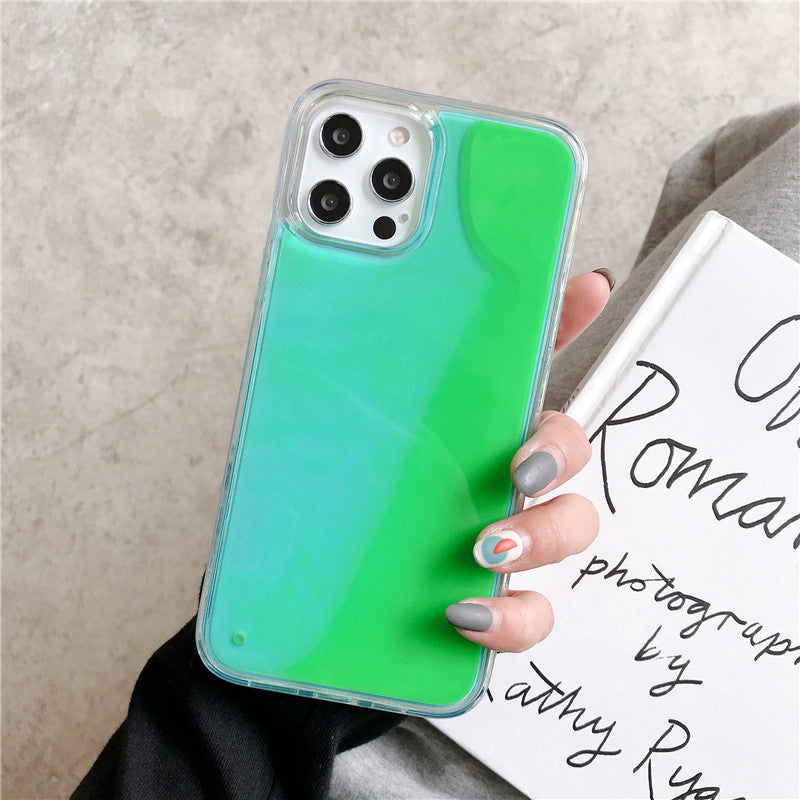 Solid Color Liquid Sand Case for iPhone 17 Pro Max, Glow-in-the-Dark Protective Cover for Apple 16, 15, 14 Full Coverage Foreign Trade Style